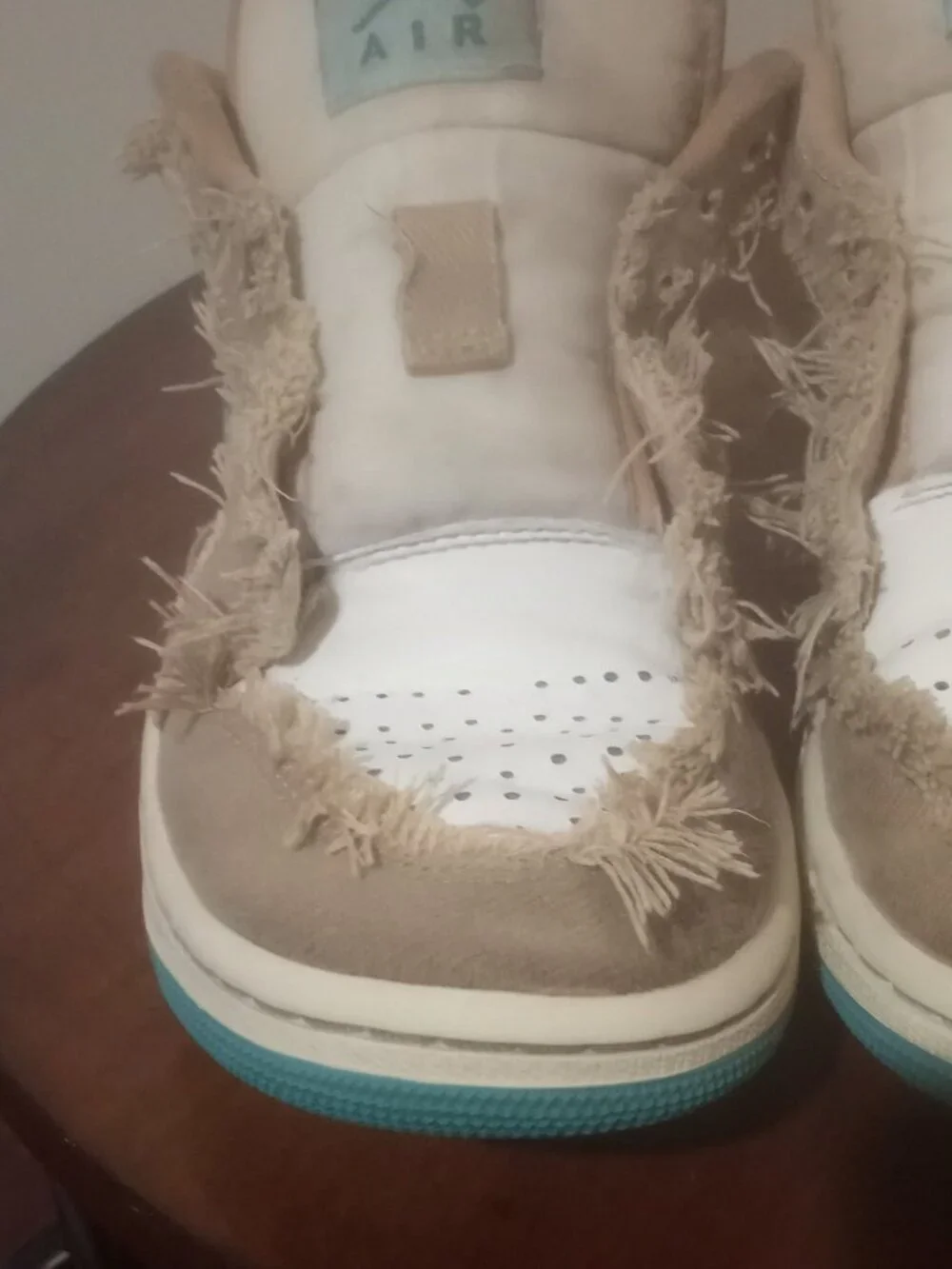 Women's Nike Air Jordan 1 Low SE Shoes Sesame Dusty Cactus HF4983-252 Size 7.5